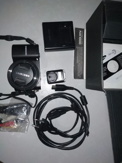 Лот: 15669385. Фото: 1. Беззеркалка Samsung NX1000 kit... Цифровые беззеркальные со сменной оптикой