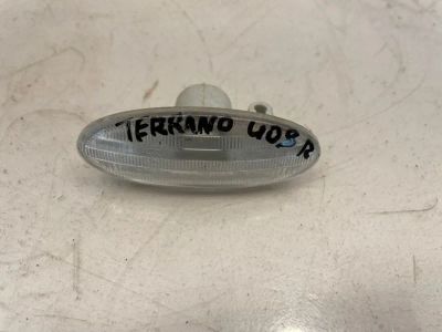 Лот: 22460291. Фото: 1. повторитель поворота Nissan Terrano... Двигатель и элементы двигателя