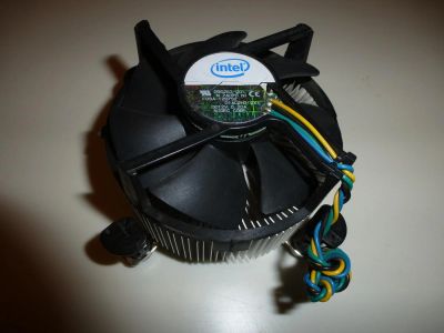 Лот: 8254320. Фото: 1. Кулер Intel для охлаждение процессора... Системы охлаждения