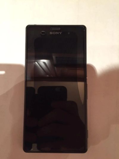 Лот: 7014338. Фото: 1. Sony Xperia Z3 16GB РСТ срочно... Смартфоны