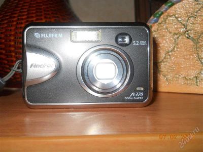 Лот: 758878. Фото: 1. Цифрофой фотоаппарат FUJIFILM... Цифровые компактные