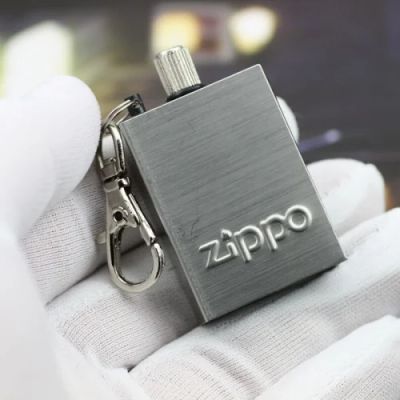 Лот: 8966145. Фото: 1. зажигалка ZIPPO. Другое (туризм, охота, рыбалка, самооборона)