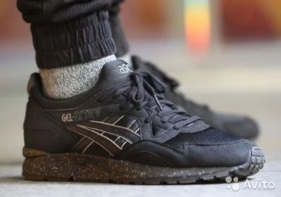 Лот: 7562061. Фото: 1. Кроссовки Asics. Кеды, кроссовки, слипоны