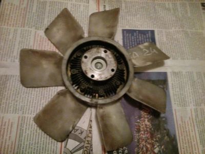 Лот: 11200778. Фото: 1. Крыльчатка Nissan Largo\Presage... Двигатель и элементы двигателя