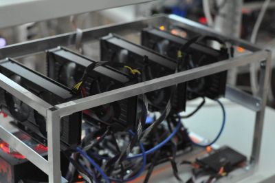 Лот: 10961095. Фото: 1. Ферма на картах 4 x GTX1060 6G... Майнинг фермы, товары для майнинга