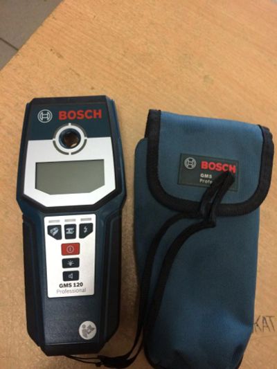 Лот: 8131043. Фото: 1. Детектор / металлоискатель Bosch... Ручной инструмент
