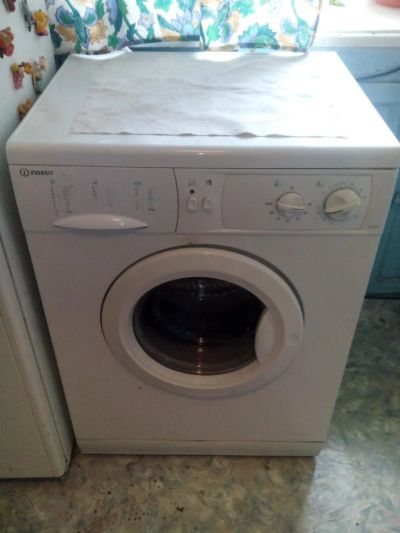 Лот: 6479741. Фото: 1. Стиральная машина Indesit. Стиральные машины