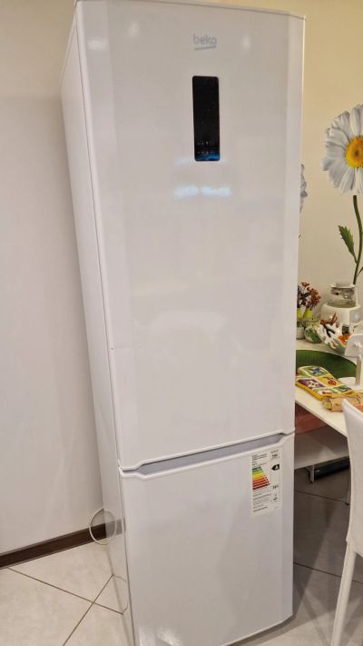 Лот: 19677103. Фото: 1. beko cmv 529221w. Холодильники, морозильные камеры