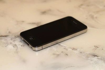 Лот: 2148744. Фото: 1. iphone 4g 16gb-оригинал-работает... Смартфоны