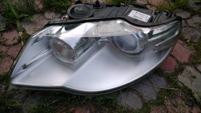 Лот: 11708113. Фото: 1. Фары на vw touareg. Оптика и освещение