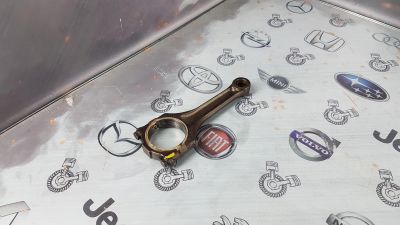 Лот: 23589384. Фото: 1. Шатун Volkswagen Sharan AYL 022198401. Двигатель и элементы двигателя