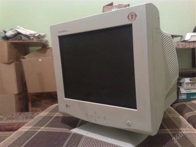 Лот: 1828474. Фото: 1. С рубля три дня Монитор LG Flatron... ЭЛТ-мониторы