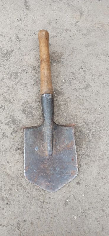 Лот: 19182088. Фото: 1. Саперная лопата. Обмундирование