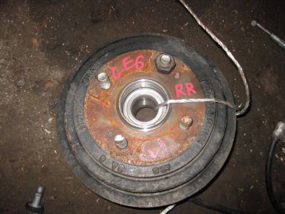 Лот: 20898724. Фото: 1. Ступица Honda Fit GE6 L13A задн... Кузов