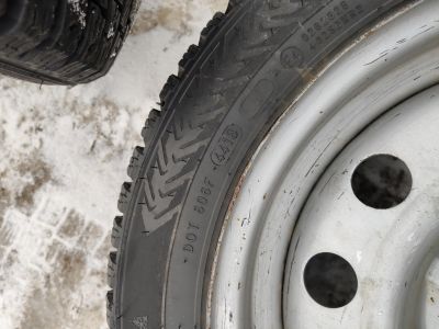 Лот: 15401978. Фото: 1. Nokian hakkapeliitta 8 r14. Шины на дисках