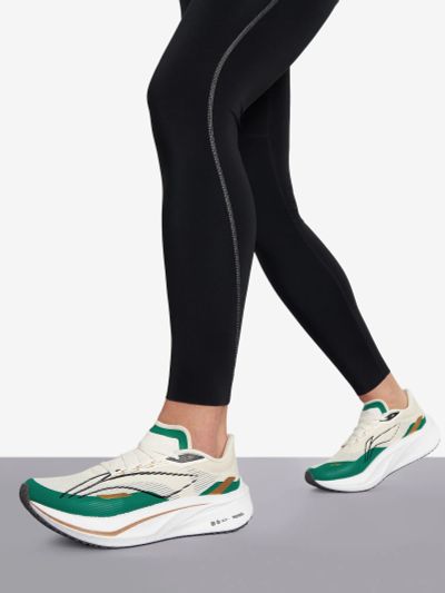 Лот: 25370427. Фото: 1. Кроссовки женские Li-Ning Feidian... Кеды, кроссовки, слипоны