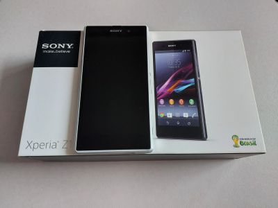 Лот: 16436658. Фото: 1. Смартфон Sony Xperia Z1 с документами. Смартфоны