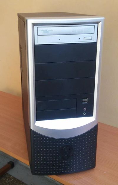 Лот: 9492096. Фото: 1. Системный блок Intel Pentium Dual... Компьютеры в сборе