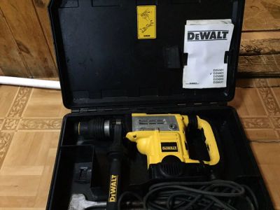 Лот: 14169020. Фото: 1. Перфоратор Dewalt D 25601. Электроинструмент