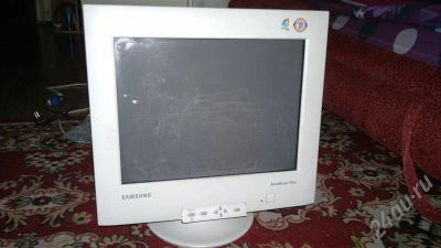 Лот: 732750. Фото: 1. Монитор Samsung SyncMaster 757... ЭЛТ-мониторы