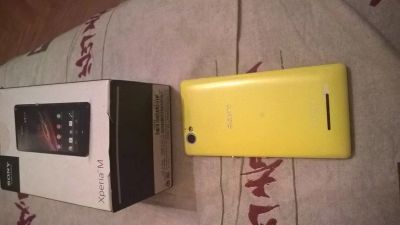 Лот: 6586996. Фото: 1. Sony Xperia M. Кнопочные мобильные телефоны