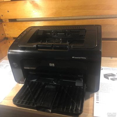 Лот: 17871620. Фото: 1. Принтер HP Laserjet Pro P1102w. Лазерные принтеры
