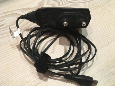 Лот: 10664682. Фото: 1. Сетевое зарядное устройство Nokia... Зарядные устройства, блоки питания, адаптеры сетевые для смартфонов