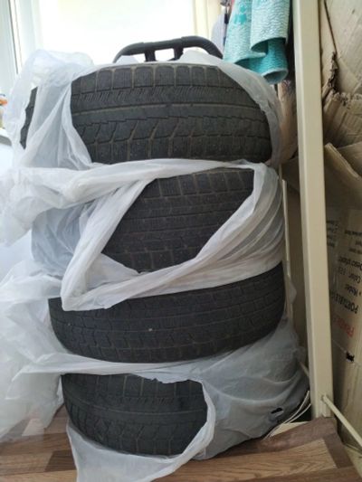 Лот: 14802194. Фото: 1. Bridgestone blizzak vrx. Шины на дисках