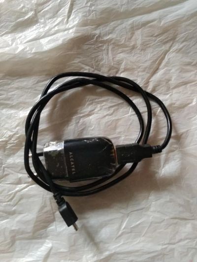Лот: 11457279. Фото: 1. Зарядка Алкатель со шнурком USB-microUSB. Зарядные устройства, блоки питания, адаптеры сетевые для смартфонов