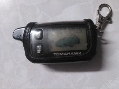 Лот: 2527062. Фото: 1. Брелок TOMAHAWK TW-9030 с чехлом... Автомобильные сигнализации