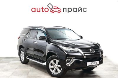 Лот: 21980392. Фото: 1. Toyota Fortuner 2017. Автомобили