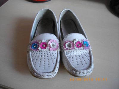 Лот: 3207005. Фото: 1. туфли-мокасины для девочки 30... Туфли