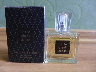 Лот: 9891033. Фото: 1. Парфюмерная вода Avon Little Black... Женская парфюмерия
