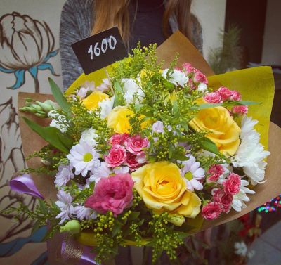 Лот: 8164811. Фото: 1. Сборный букет. Цветы на Щорса... Свежие цветы