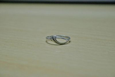 Лот: 3601935. Фото: 1. Серебряное кольцо с двумя фианитами. Кольца, перстни