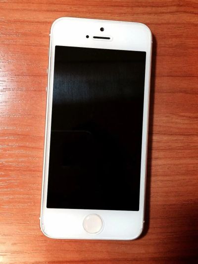 Лот: 4982809. Фото: 1. iPhone 5 16 Гб. Смартфоны