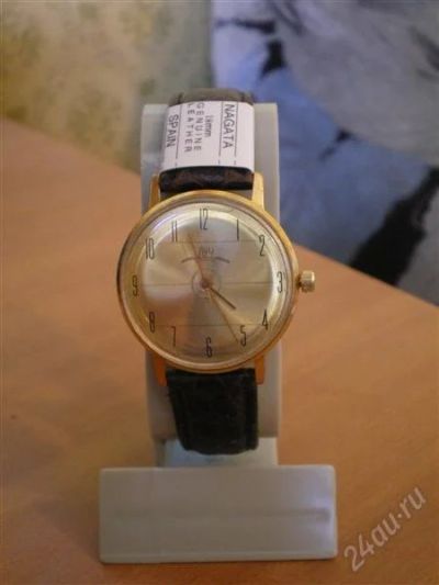 Лот: 2705971. Фото: 1. Советские часы Луч - "таблетка... Оригинальные наручные часы