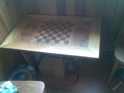 Лот: 89521. Фото: 1. столик журнальный с шахмотной... Другое (мебель)