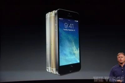 Лот: 3287346. Фото: 1. iPhone 5S 16Gb 25990р Новый... Смартфоны