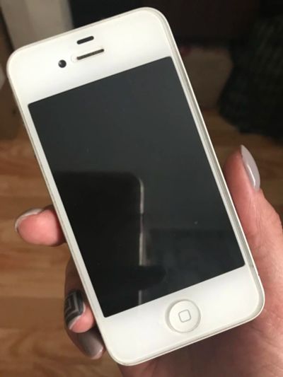 Лот: 9619292. Фото: 1. iPhone 4S 8GB белый. Смартфоны