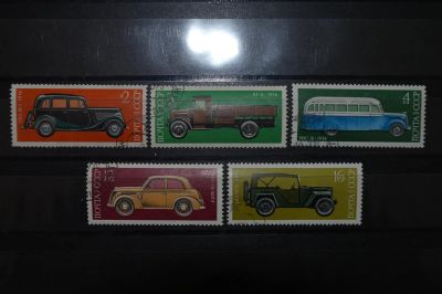 Лот: 3851320. Фото: 1. 1975 история отечественного автомобилестроения... Марки