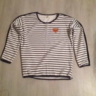 Лот: 10167595. Фото: 1. Женская кофта2.Обмен. Свитеры, толстовки, худи