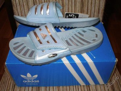 Лот: 2486933. Фото: 1. Тапочки для бассейна Adidas!. Другое (женская обувь)