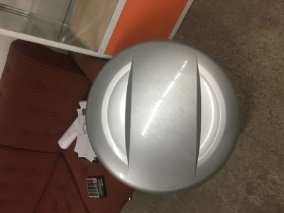 Лот: 12618152. Фото: 1. Колпак чехол кожух запаски Suzuki... Кузов