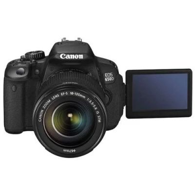 Лот: 7813282. Фото: 1. Canon 650D kit +сумка, штатив... Цифровые зеркальные