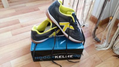 Лот: 4713767. Фото: 1. Бутсы зальные KELME. Кеды, кроссовки, слипоны