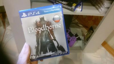 Лот: 6412152. Фото: 1. Bloodborne ps 4 возможен Обмен. Игровые приставки, консоли