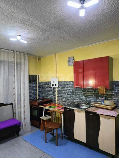 Лот: 25583077. Фото: 1. комната , Сосновоборск улица Юности... Квартиры, студии