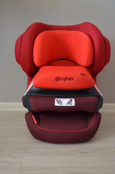 Лот: 5717221. Фото: 1. Автокресло cybex juno 2 fix. Детские автокресла