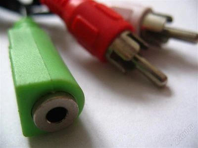 Лот: 1544415. Фото: 1. Переходник гнездо 3,5 мм 2 RCA... Шнуры, кабели, разъёмы